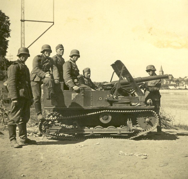 Танкетка Карден-Лойд с 47-мм пушкой